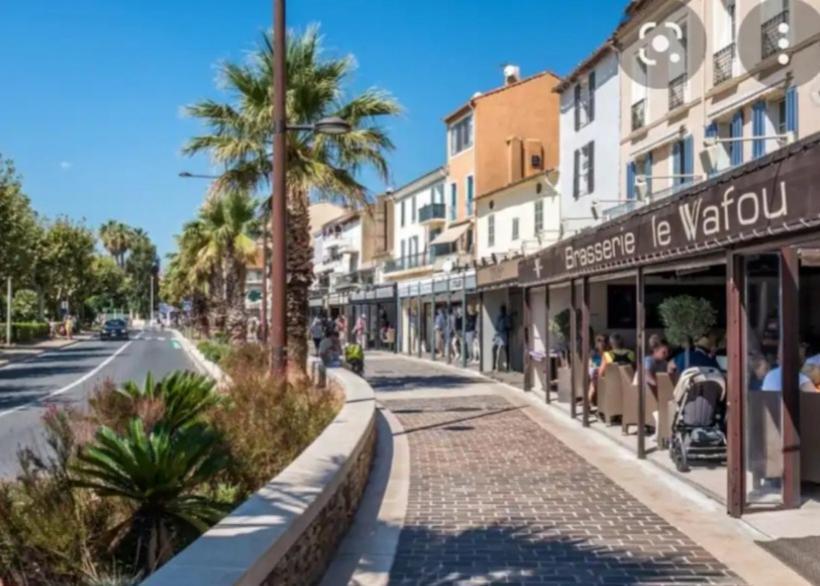 Haut De Villa A 700 Metres De La Plage, Totalement Independant Et Accessible Par Un Escalier Exterieur Sainte-Maxime Zewnętrze zdjęcie