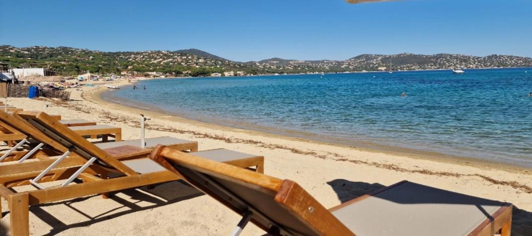 Haut De Villa A 700 Metres De La Plage, Totalement Independant Et Accessible Par Un Escalier Exterieur Sainte-Maxime Zewnętrze zdjęcie